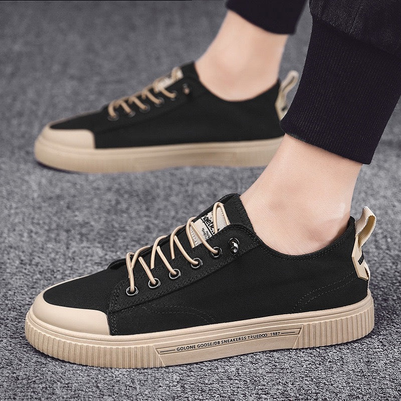 Vulcan – Sneakers comode - Nero - 41