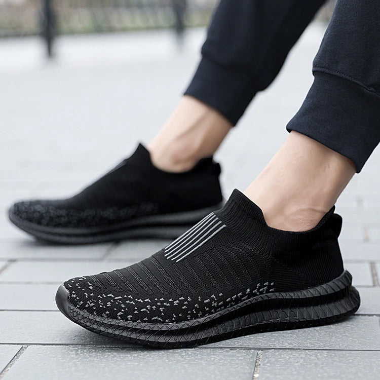 Plus – Sneakers comode - Nero - 41