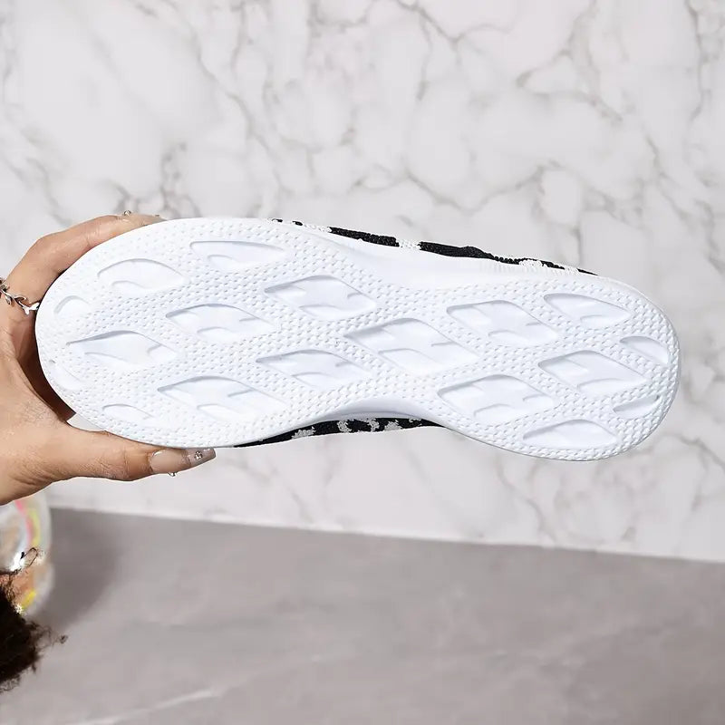 Savanna Orthopedic Sneakers