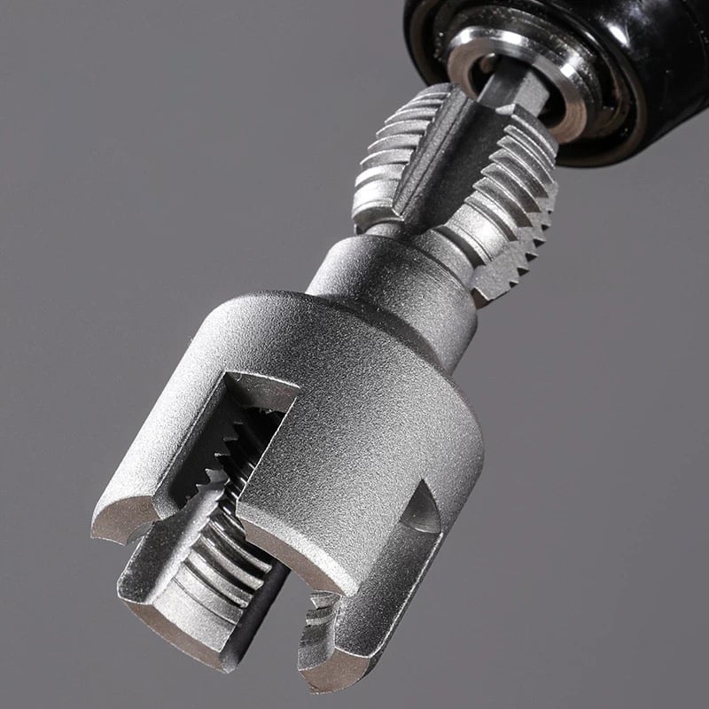 2-in-1 Internal & External Threading Tool for Plastic Pipes