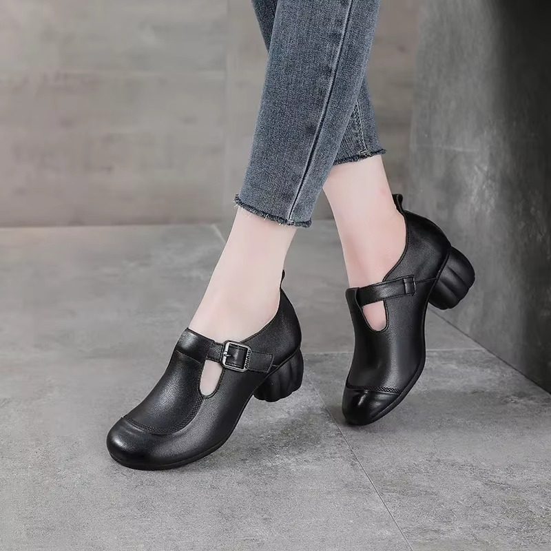 Vittoria – Scarpe comode - Nero - 36
