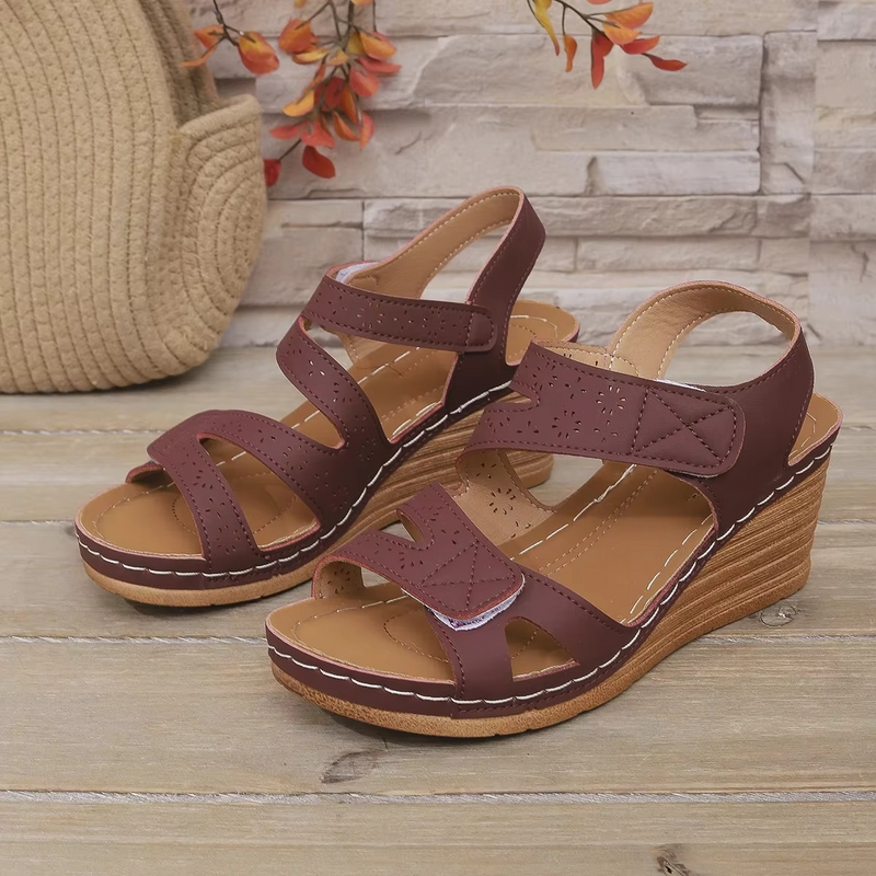 Auria Orthopedic Sandals