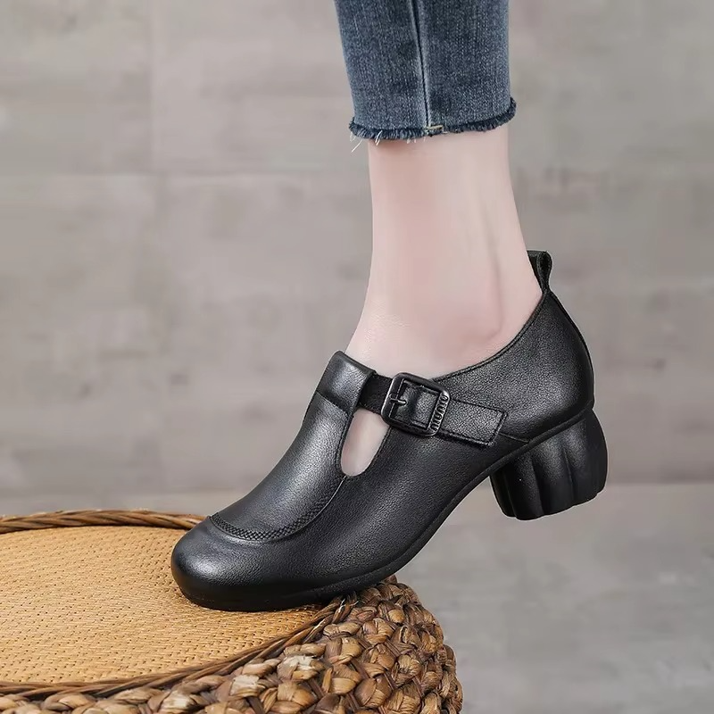 Vittoria – Scarpe comode - Nero - 38