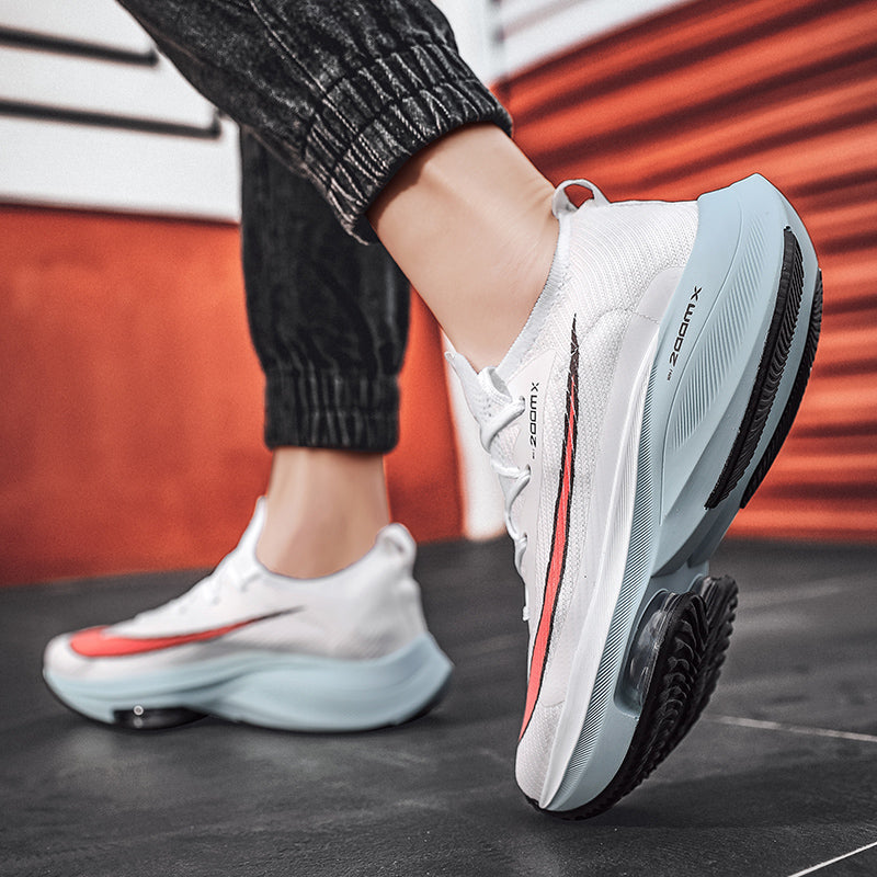 RunPro – Sneakers comode - Bianco/Arancione - 35